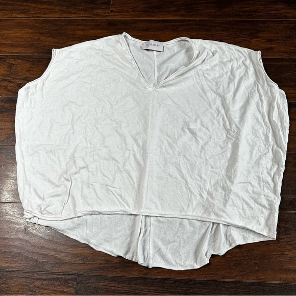 Holiday White Short Sleeve Oversized T Shirt - Picture 1 of 5